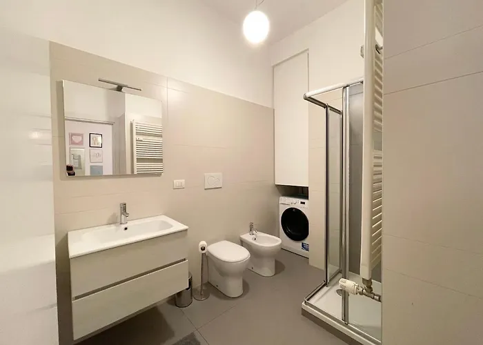 Charming Centro Navigli Tortona شقة